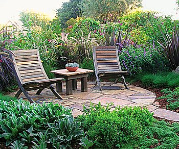 Round Patio with Small Chairs